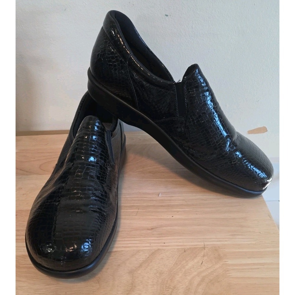 SAS Womens Black Croc Embossed Patent Leather Slip On Loafers Tripad Comfort 10M